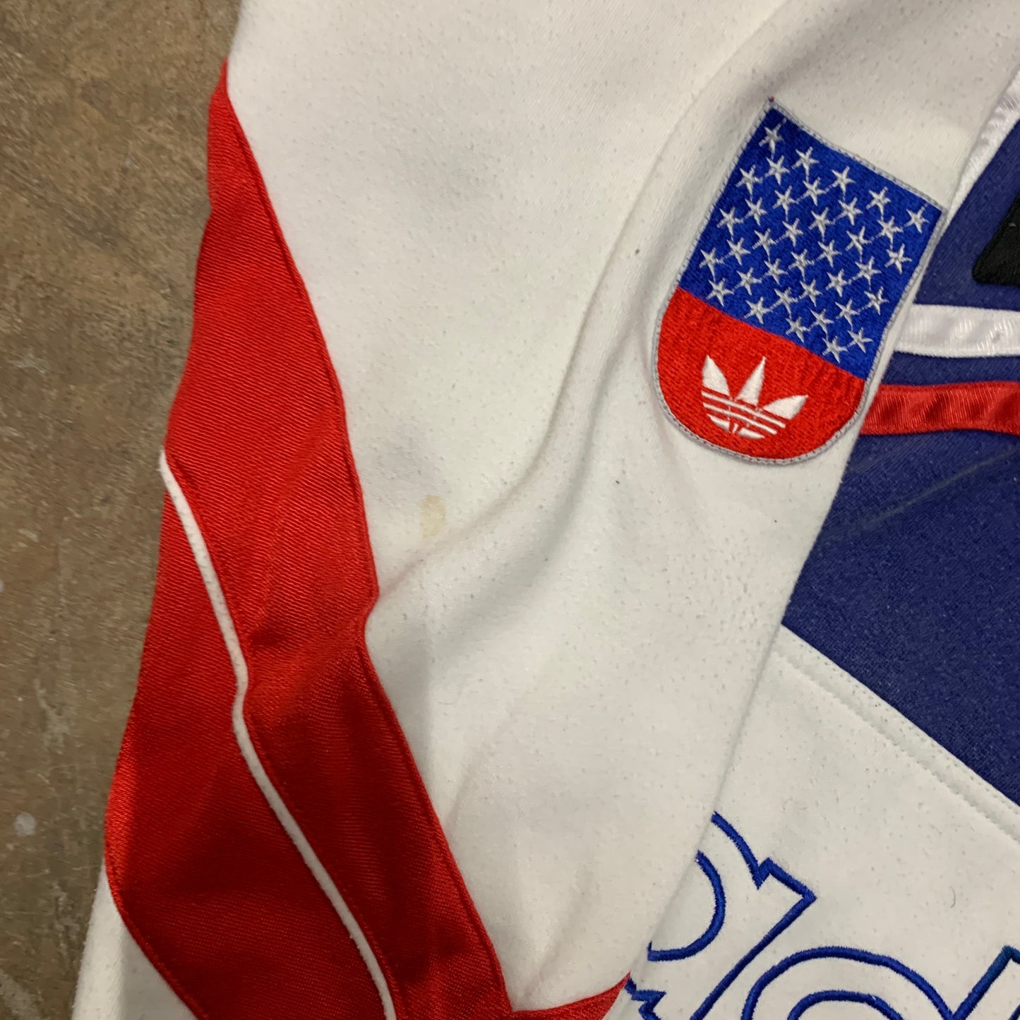 Adidas 80’s Olympic Sweatshirt (X-Large)