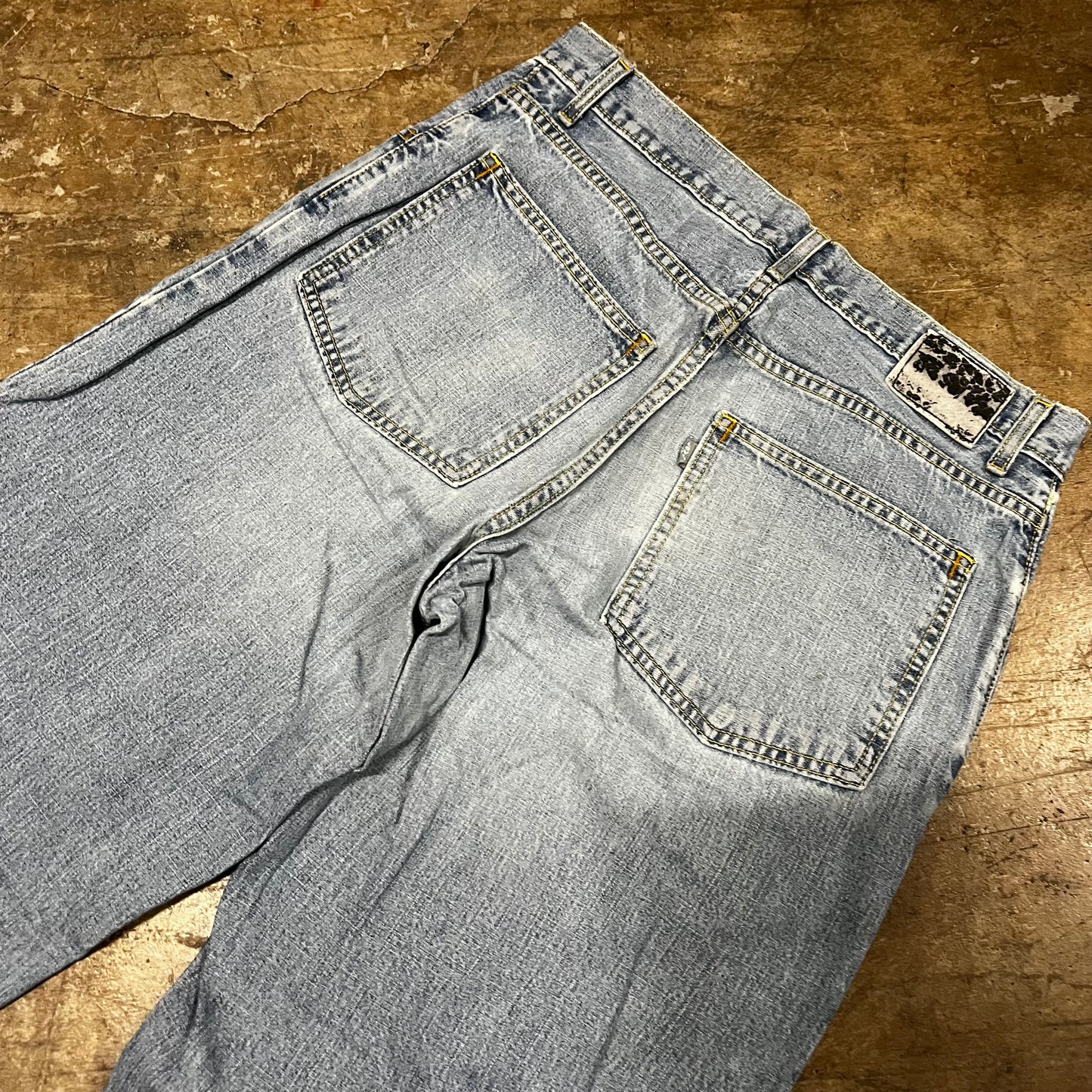 Levi’s Y2K Thrashed Silver Tabs (33x34)