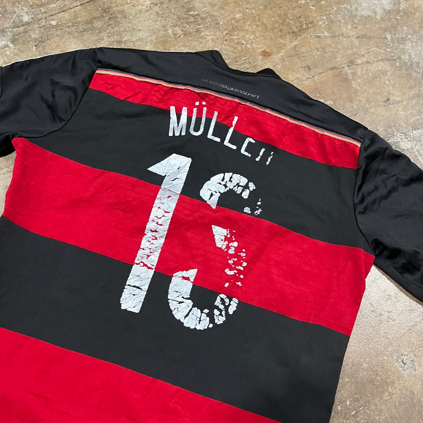 Deutscher Muller Soccer Jersey (Largish)